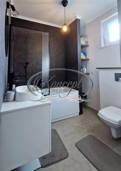Duplex elegant cu 3 dormitoare si curte generoasa in Voronet
