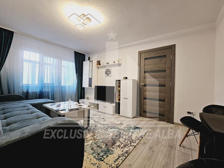 Apartament 3 camere | Etaj 3 | 55 mp | Renovat | Cetate