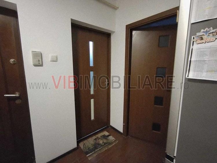 Apartament cu 3 camere decomandat, Piața Doina – Poziție excelentă