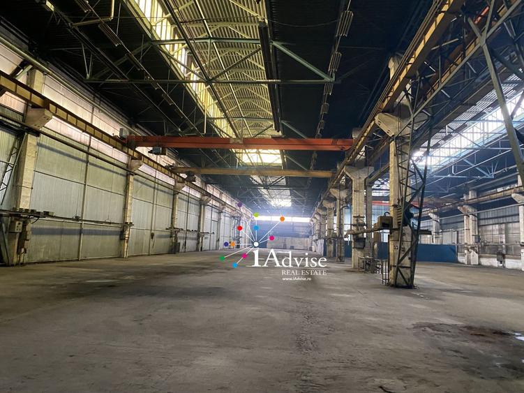 Spatiu industrial/Hala 4000 mp Pod rulant
