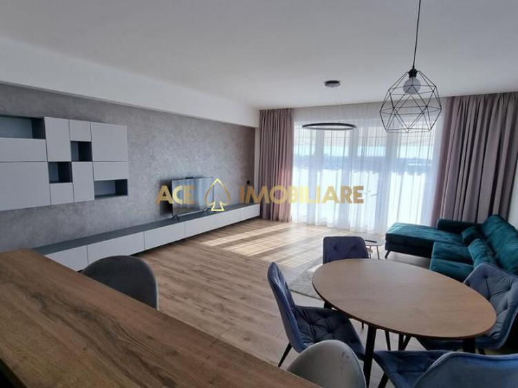 3 Camere de inchiriat | Sisesti | Parcare | Centrala | Pardoseala |