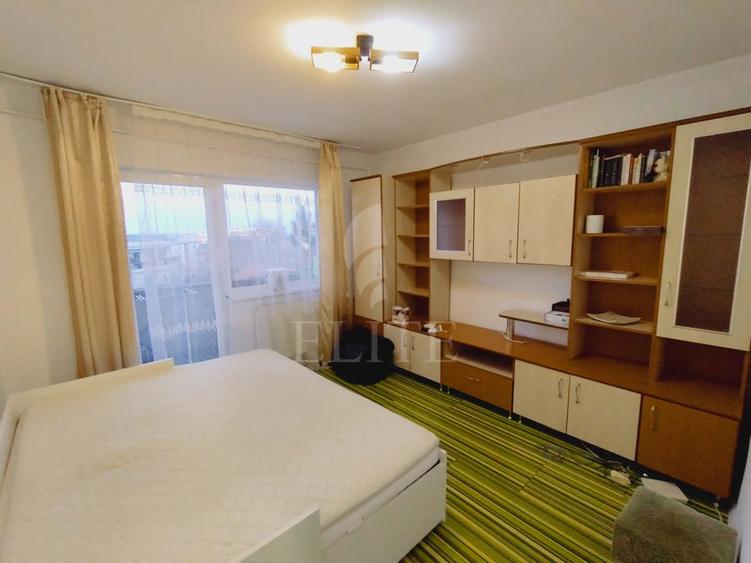 Apartament 3 camere în zona Facultatea de Arhitectura