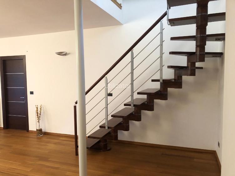 Apartament pe doau etaje - 4