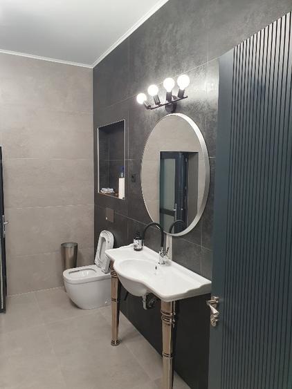 Proprietar, închiriez Spațiu de Birouri, Unirii -Budapesta, stradal, parcare