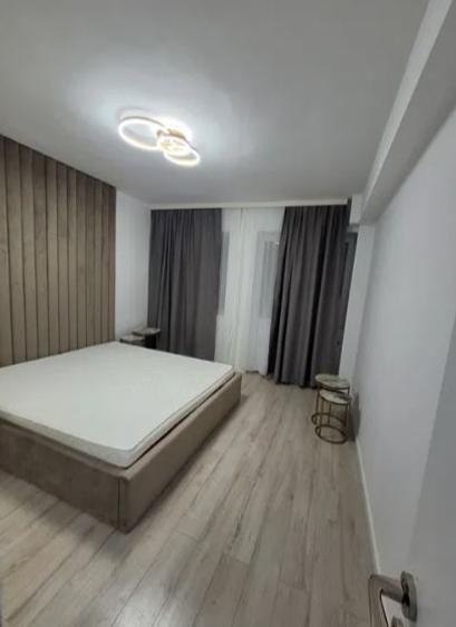 P-ta Alba Iulia,Decebal,vila,decomandat,mobilat,utilat complet,AC,AMENAJAT.