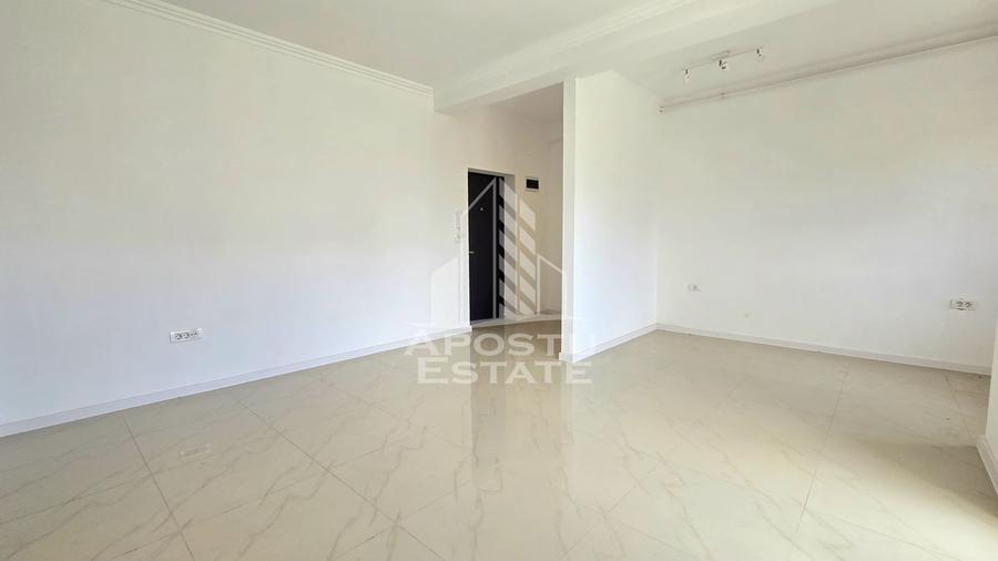 Apartament nou cu 3 camere de vanzare, etaj 1, terasa, Torontalului