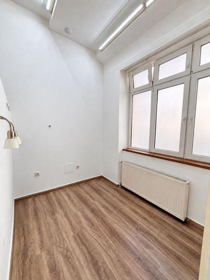 Spațiu comercial de vânzare în zona centrală | acces din stradă