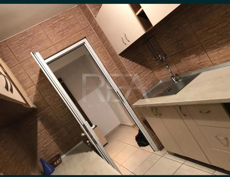 Apartament 3 camere, decomandat, 2 locuri de parcare incluse - Alexandru Obregia