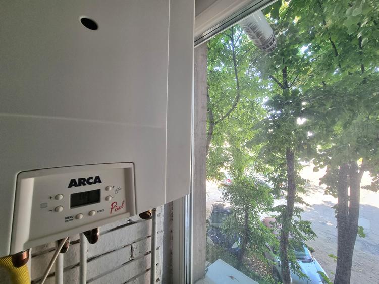 Ap. 2 camere decomandate/etaj 1/renovat acum/mobilat/utilat/Zona Nord