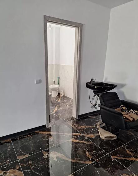 Apartament sau spațiu comercial 41 mp Florești strada stejarului Nr 40