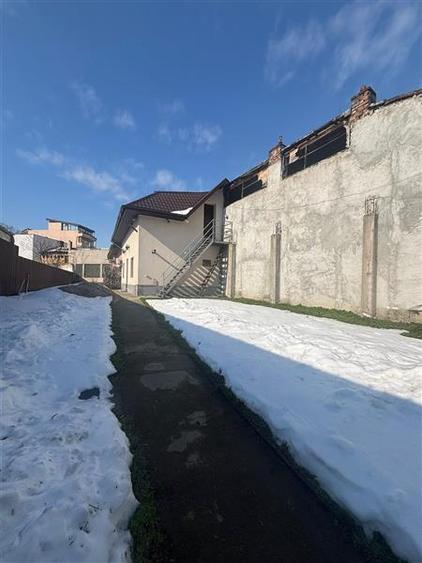 Teren 469 mp si Casa (101 mp), Piata Cosbuc