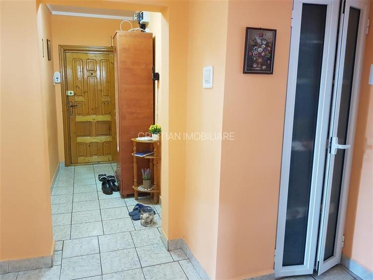 3 camere, decomandat, SEMIMOBILAT, 68 mp, GARII - 8