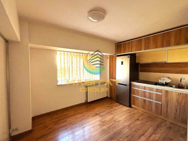 Apartament 3 camere Piata Alba Iulia 100 mp Birou sau Locuinta
