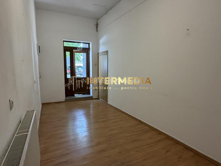 Camera Birou de Inchiriat cu acces si Parcari CENTRU UltraCentral Alba Iulia - 4