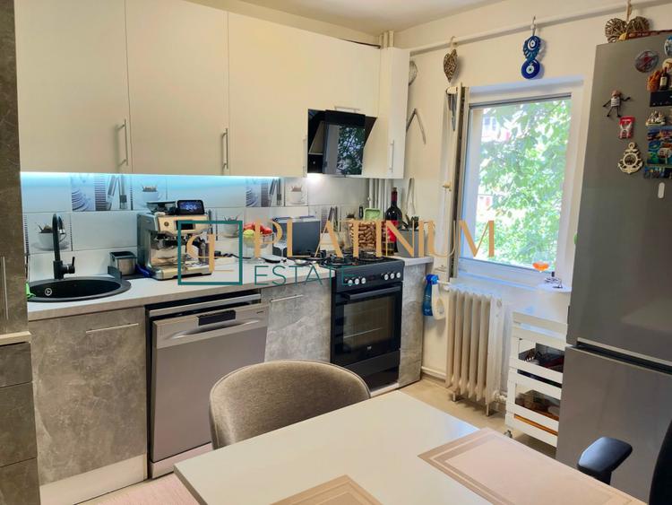 P4950 Apartament cu 2 camere, zona Calea Aradului