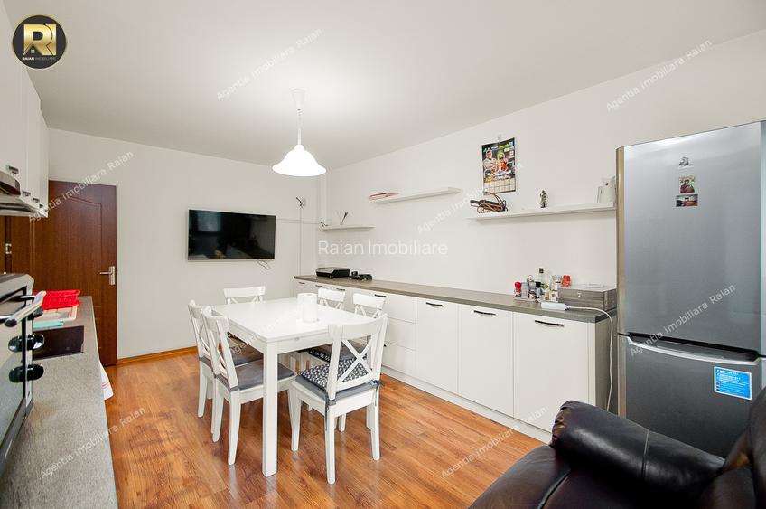Vanzare apt 2 camere, in Galati, Piata Centrala, etaj 1, sup.62 mp, mobilat