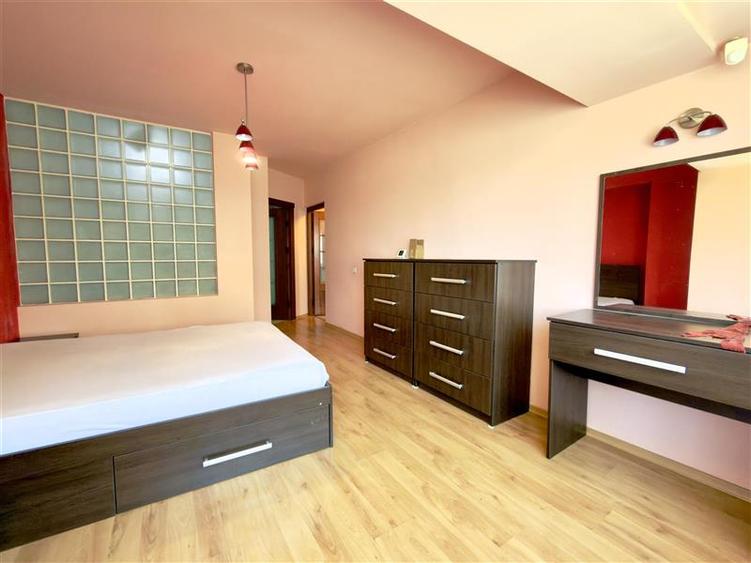 Apartament 3 camere Pacuarari, 86mp, intermediar