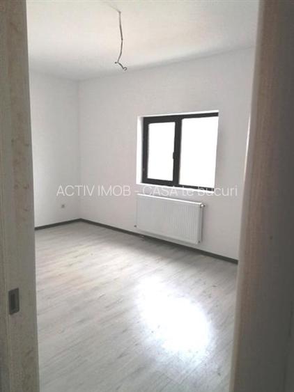 Vanzare -  Casa  - Vila - Prelungirea Ghencea - Dantelei - teren 245mp -210000E - 12