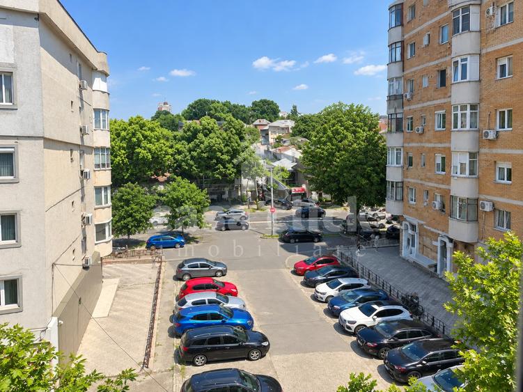 2 camere - Prima Inchiriere – Piața Centrală langa Universitate