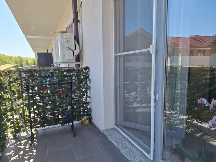 Oportunitate!Apartament de lux,42mp utili plus parcare,117 500euro.