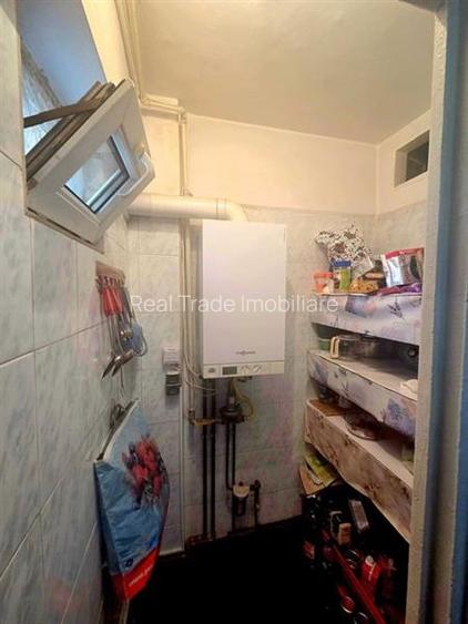 Apartament 3 camere, 2 bai, 2 balcoane, etaj intermediar zona Noua - 6
