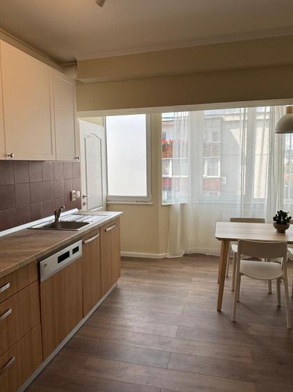 Apartament 3 camere decomandate, 93 mp, prima inchiriere, zona Iulius Mall
