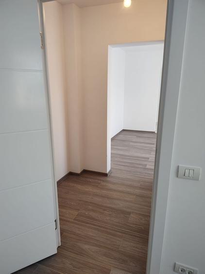 Apartament cu 2 camere renovat integral metrou Gorjului, Militari