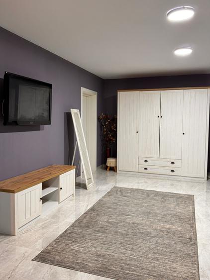 Apartament cu 4 camere, LOC DE PARCARE, zona Copou-Breazu