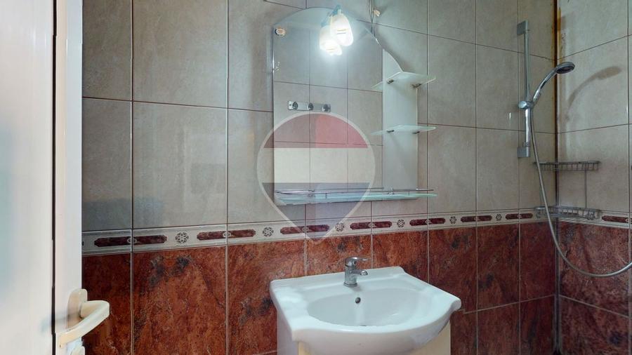 Comision 0% | Casă individuală de vânzare | 5 camere | Cristian