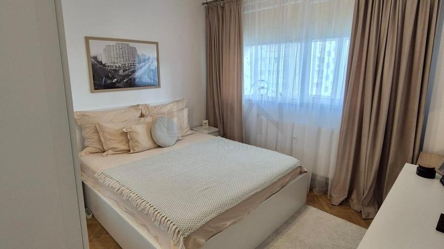REA1027045 2 Camere I Mobilat I Metrou 1 Mai