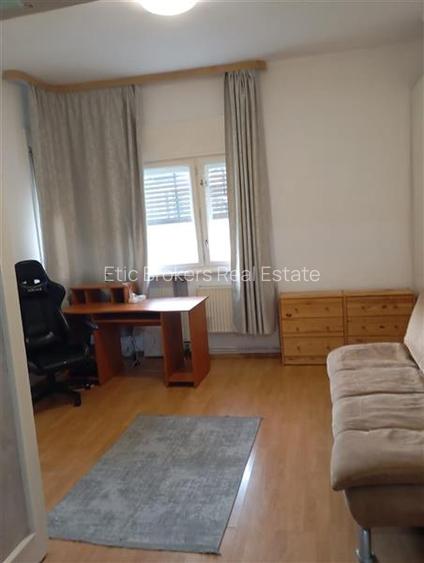Inchiriere apartament 3 camere Mosilor-Carol - 2