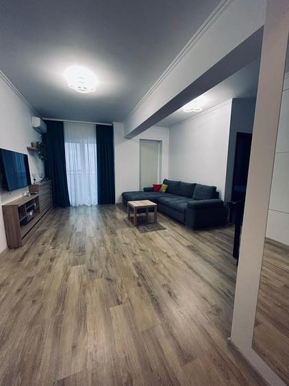 Apartament 3 camere, statiunea Mamaia zona Vega - 800 euro