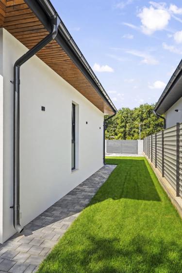 Casa langa padure, lot generos, finsaje premium