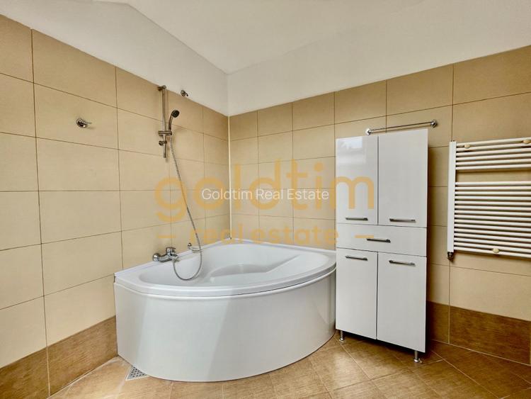 VILA INDIVIDUALA / PISCINA/ GARAJ - 60
