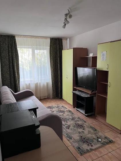 Apartament 2 camere, zona Podu Ros