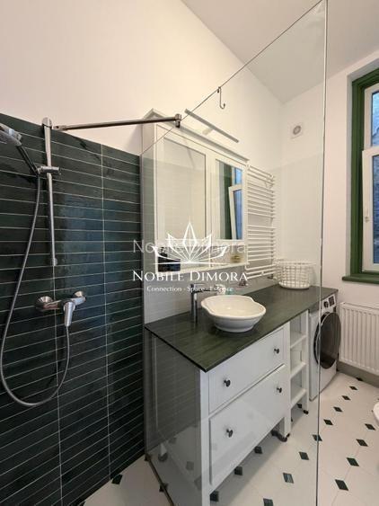 Apartament deosebit cu 3 camere - Central - potrivit pentru studenti