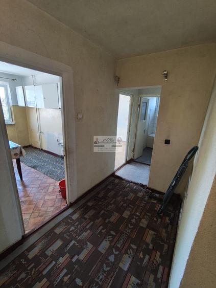 Apartament 3 camere Tecuci/Bl Turn Ghe Petrascu