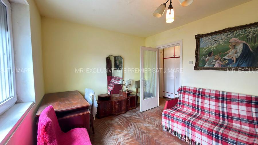 Apartament 2 camere Republicii Etaj III - Carei - Zona Blocul Verde - 7