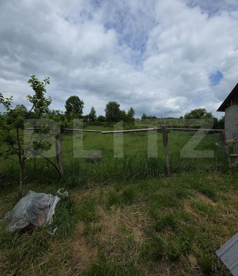Casa 3 camere, 100 mp, teren, 2000 mp, zona Vest