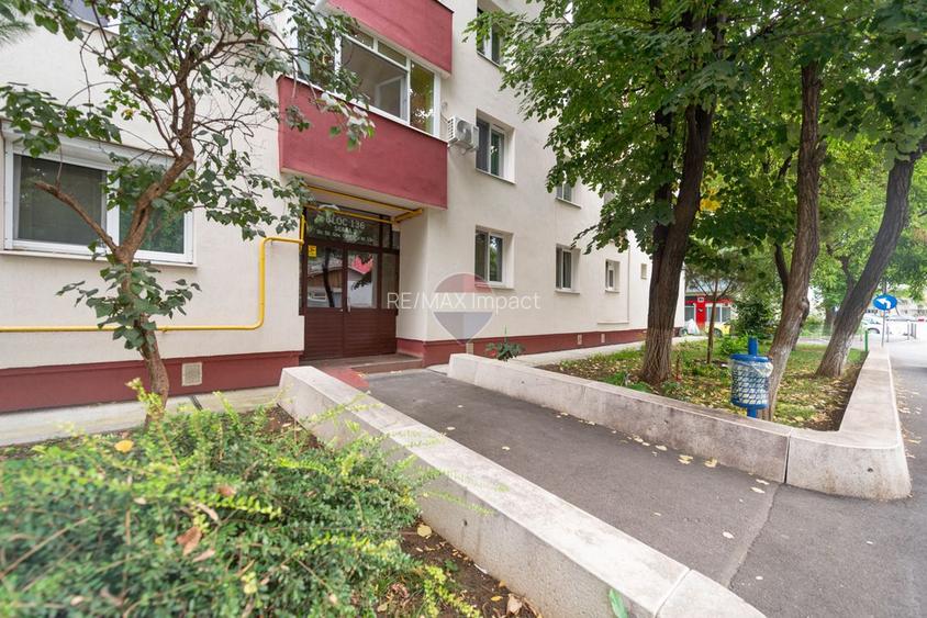 Apartament 3 camere de vanzare, balcon, renovat,  Berceni, sector 4 - 28