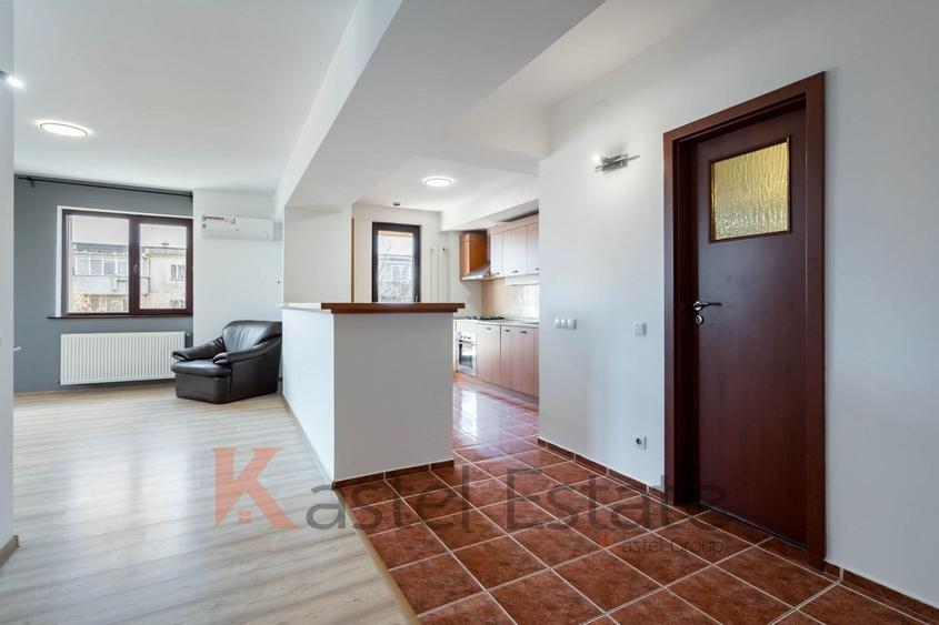 Apartament 3 camere Complex Jupiter
