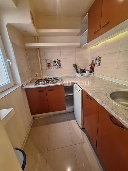 220 euro.Apartament cu 1 camera Et.1 Zona UMT - 5