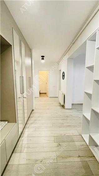 Apartament cu 3 camere decomandate 2 terase loc parcare