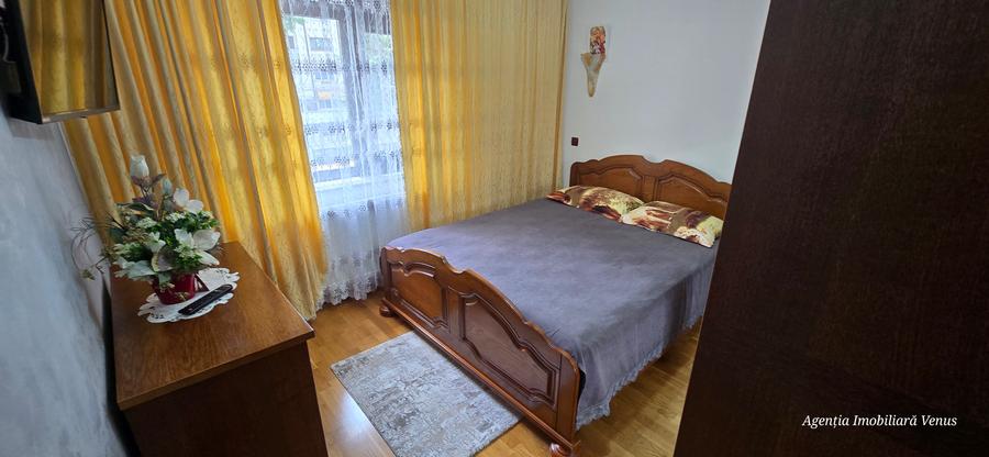 Apartament 2 camere etaj 2 zona Scolii 11