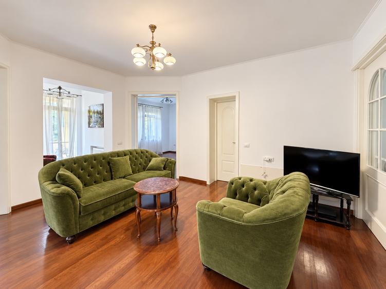 O adresă de colecție | Apartament în vilă