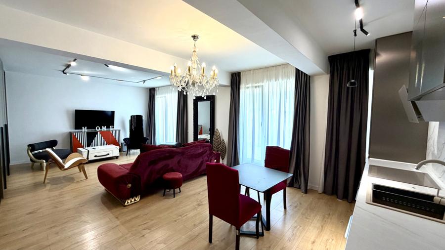 2 camere cu grădină privată de 50 mp de închiriat în Tunari parcare inclusa