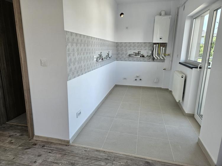 Apartament 2 camere cu 2 balcoane,finalizat, Visani, parcare,cod 153163