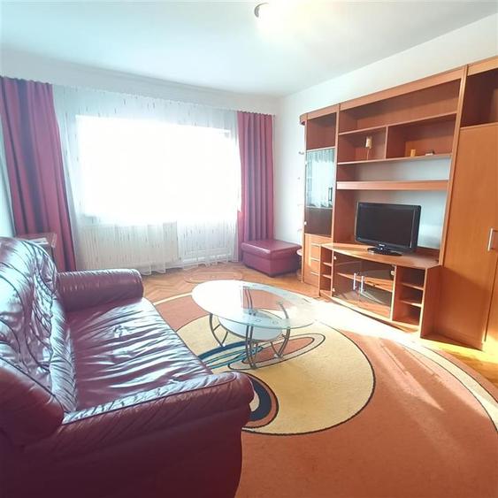 Apartament 4 camere decomandat si 2 balcoane Strand