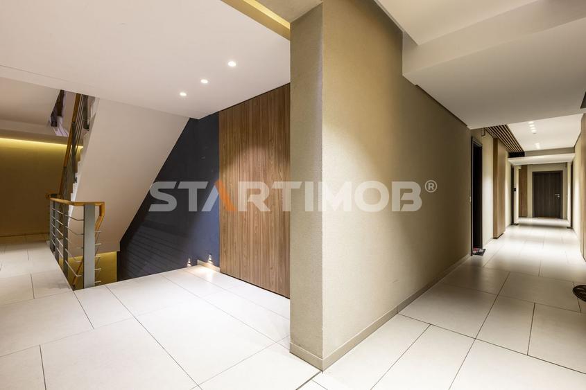 Apartament cu parcare si boxa zona Universitatii