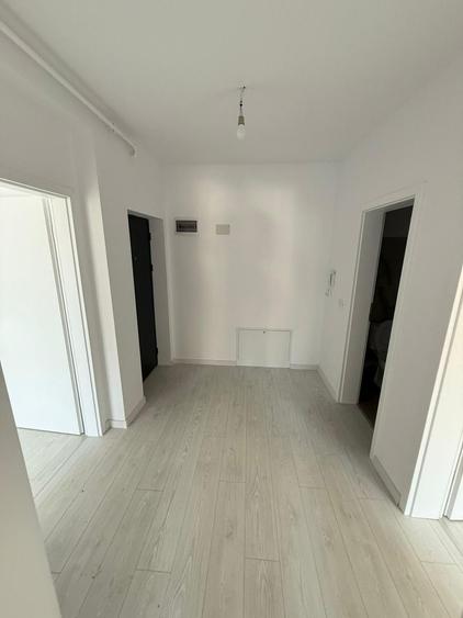 Apartament 2 camere.Bucatarie Separata. Bloc nou. Decomandat.Finalizat.